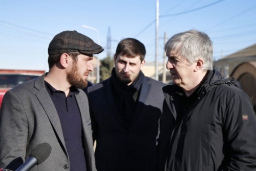 Хизри Абакаров выехал на улицу Генерала Сеидова, на которой осуществляется реконструкция 