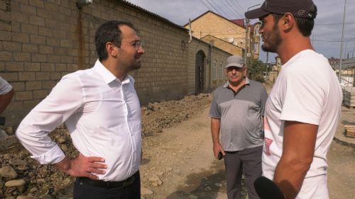 Глава Дербента выехал на улицу В. Бещенцева