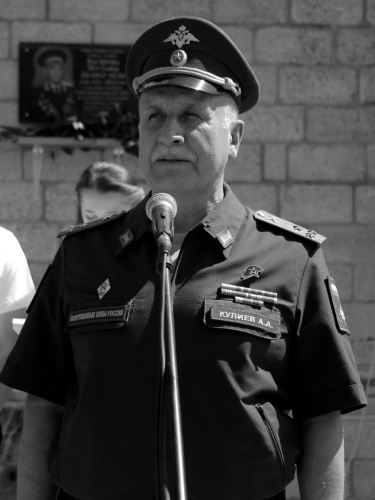 Врио главы Дербента Рустамбек Пирмагомедов выразил соболезнования родным и близким Адиля Кулиева