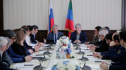 Мэр Дербента Хизри Абакаров встретился с предпринимателями города