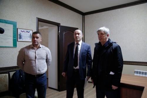 Мэр Дербента представил коллективу дербентского государственного историко-архитектурного и художественного музей-заповедника нового директора